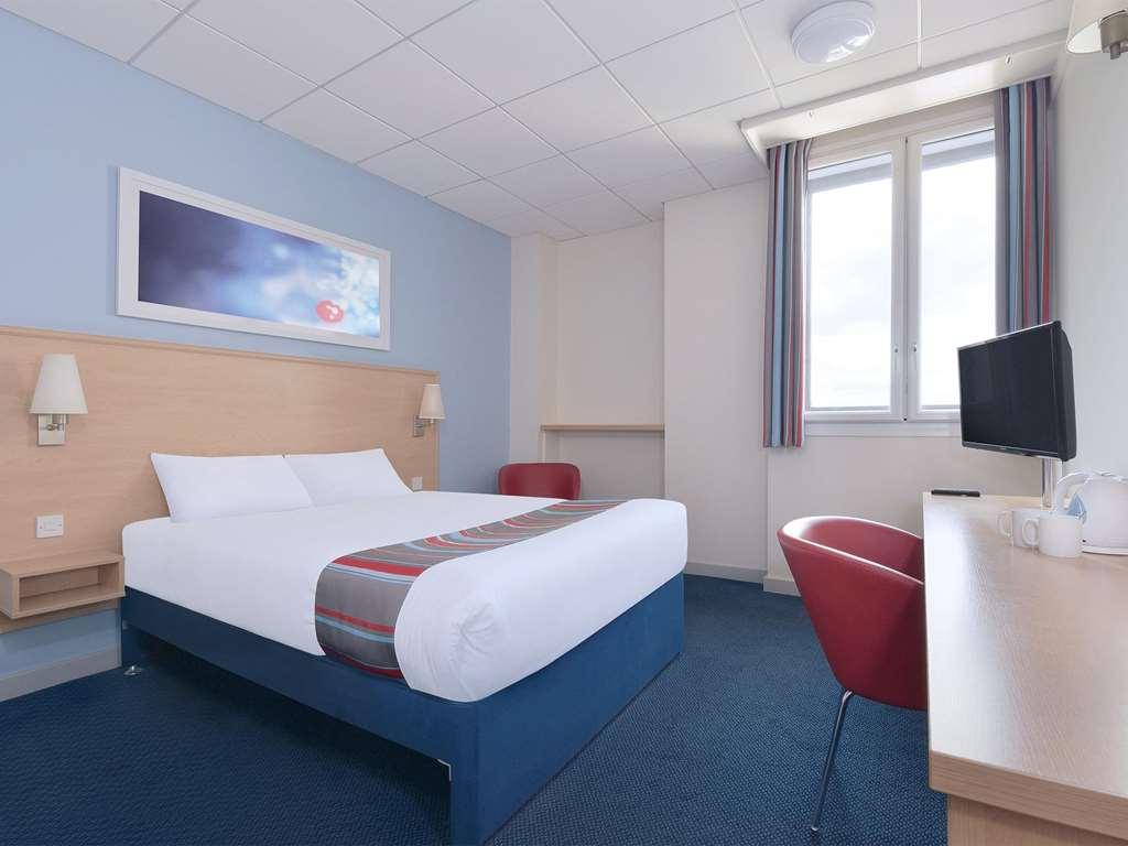Travelodge Ludlow Woofferton Szoba fotó