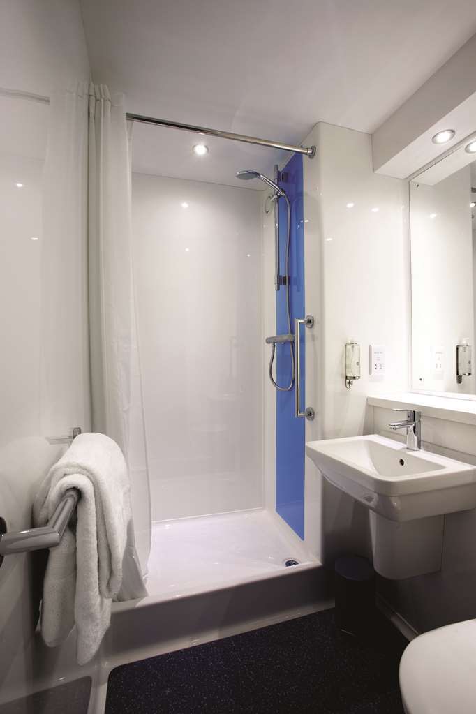 Travelodge Ludlow Woofferton Szoba fotó